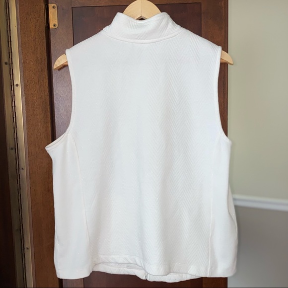 CROFT & BORROW | Off White/Cream Cotton Blend Zip Vest - Picture 4 of 9